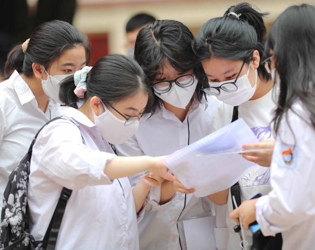 Thí sinh tìm hiểu về phương thức xét học bạ ngành Dược