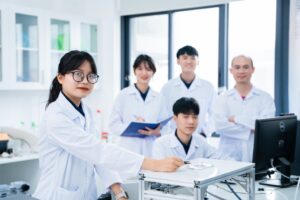 Sau khi tốt nghiệp người học ngành Dinh dưỡng có thể lựa chọn nhiều hướng công việc khác nhau